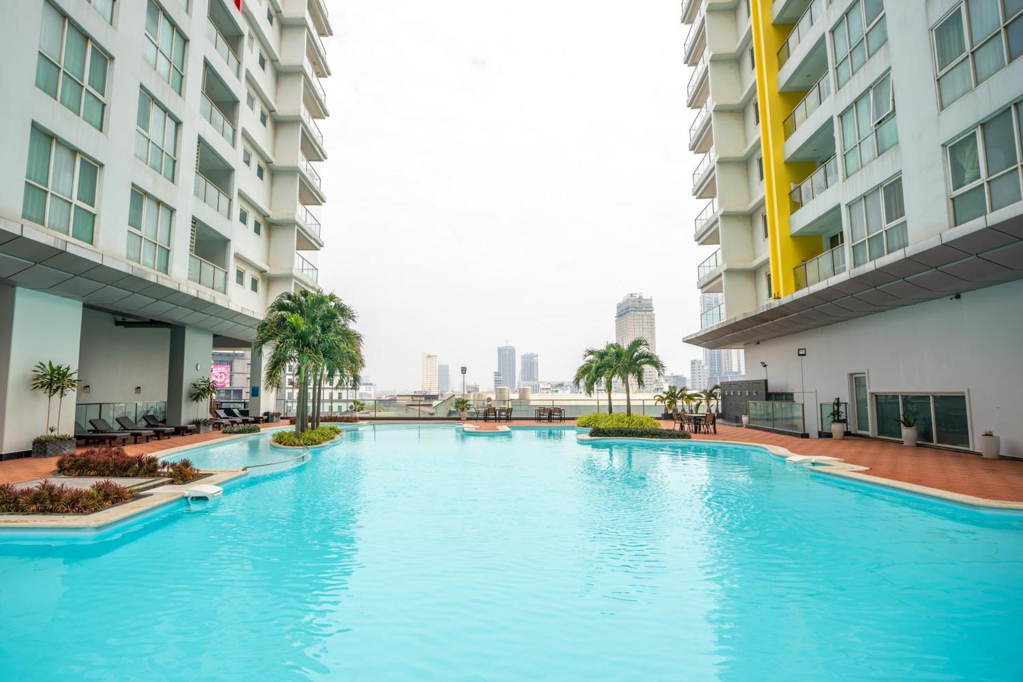 Olympia City Hotel By Dara Phnom Penh Exterior photo