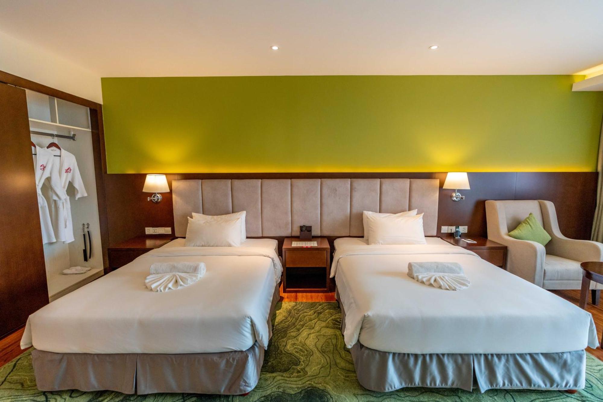 Olympia City Hotel By Dara Phnom Penh Exterior photo