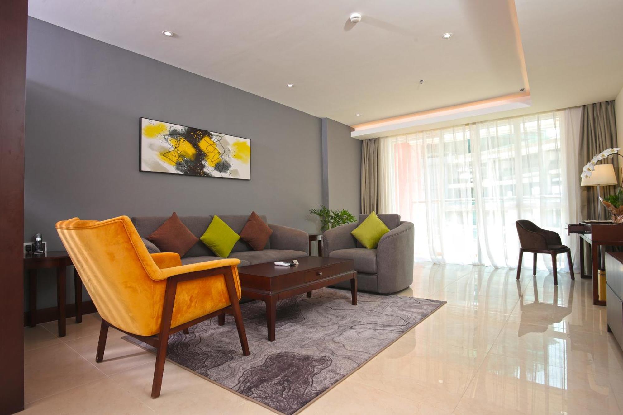 Olympia City Hotel By Dara Phnom Penh Exterior photo
